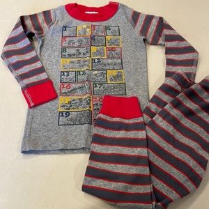 EUC Hanna Anderson Star Wars pajama set size 90cm Size 3 100% organic cotton